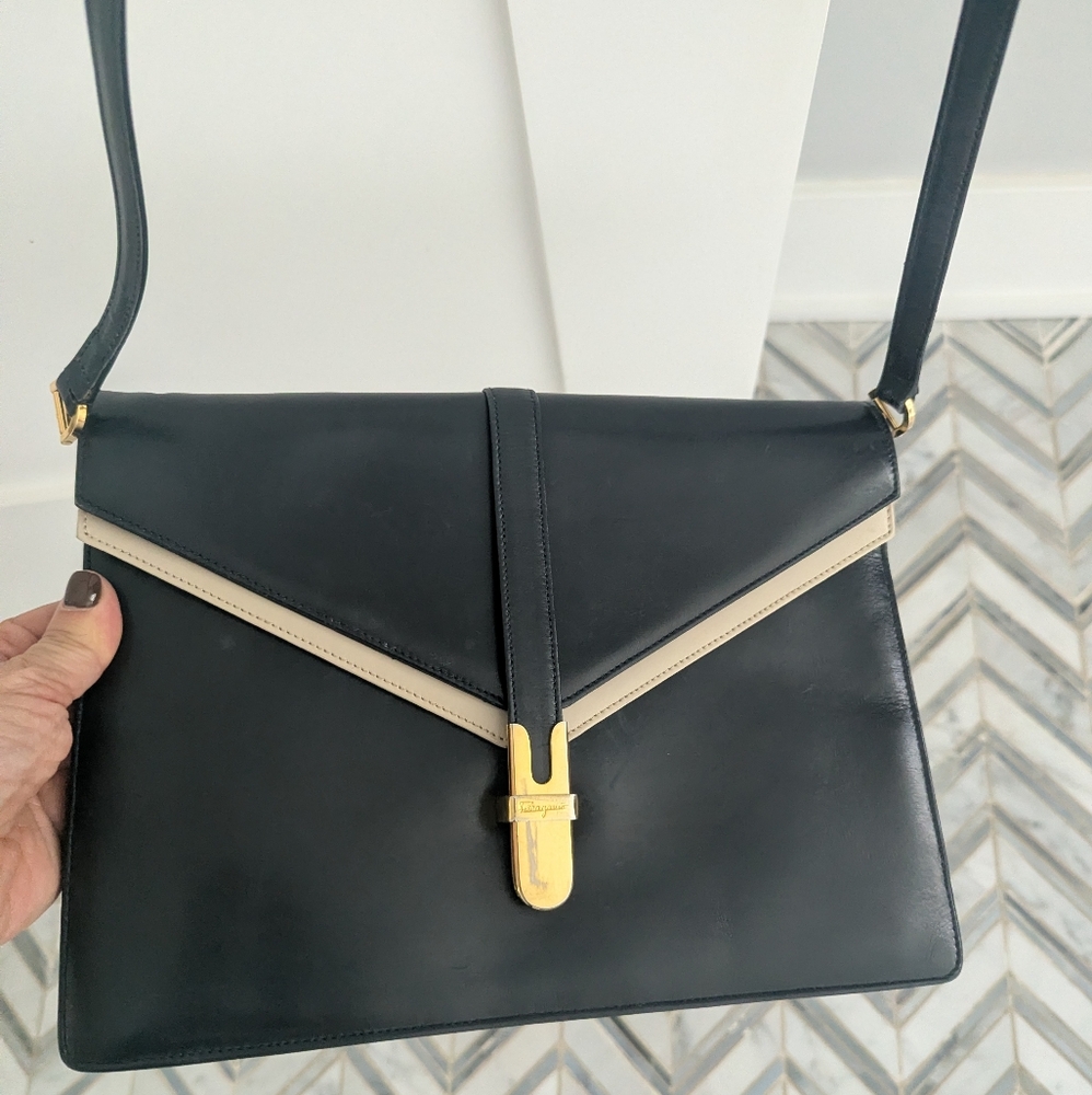 Salvatore Ferragamo Black and Cream Leather Shoulder Bag